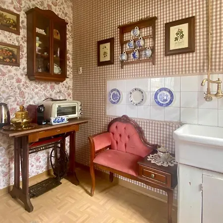 Romantica Con Giardino In Dimora Storica - Palazzo Robicci Bed & Breakfast *