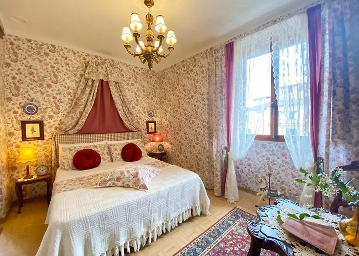 Bed & Breakfast Romantica Con Giardino In Dimora Storica - Palazzo Robicci 3*